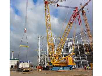 Grúa sobre orugas DEMAG CC-series