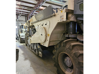 Estabilizador de suelos Wirtgen WR 2400: foto 4