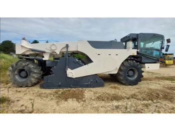 Estabilizador de suelos WIRTGEN