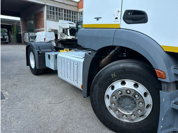 Cabeza tractora Mercedes-Benz Actros 1843: foto 4