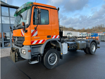 Camión chasis MERCEDES-BENZ Actros 2036