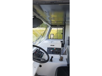 Remolcador de aviones SOVAM K250: foto 4