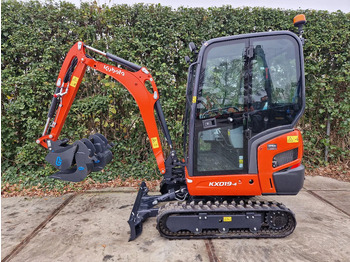 Miniexcavadora KUBOTA KX019-4