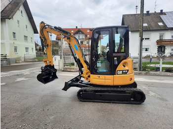 Miniexcavadora CATERPILLAR 303.5