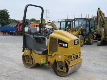 Rodillo CAT Tandem-Vibrationswalze CB14 B Baumaschine: foto 2