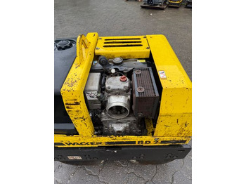 Mini compactadora Wacker RD 7 H-S, Tandemwalze, Vibration, Wasser: foto 5 Mini compactadora Wacker RD 7 H-S, Tandemwalze, Vibration, Wasser: foto 5