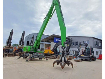 Manipulador de materiales SENNEBOGEN
