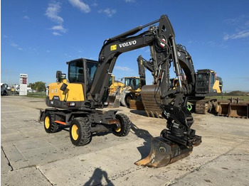 Excavadora de ruedas VOLVO EW60E