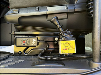 Cabeza tractora Mercedes-Benz ACTROS 1846 4x4 HAD Eur 6 Kipphydraulik Retarder: foto 5 Cabeza tractora Mercedes-Benz ACTROS 1846 4x4 HAD Eur 6 Kipphydraulik Retarder: foto 5