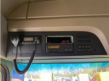 Cabeza tractora Mercedes-Benz ACTROS 1846 4x4 HAD Eur 6 Kipphydraulik Retarder: foto 4 Cabeza tractora Mercedes-Benz ACTROS 1846 4x4 HAD Eur 6 Kipphydraulik Retarder: foto 4