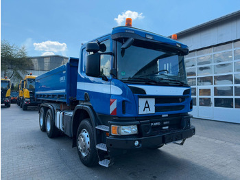 Camión volquete SCANIA P 450