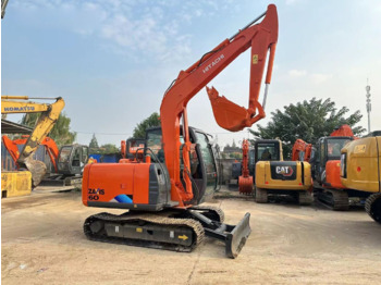 Miniexcavadora Hitachi ZX60: foto 1