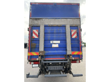 Camión caja cerrada RENAULT Premium 320: foto 5