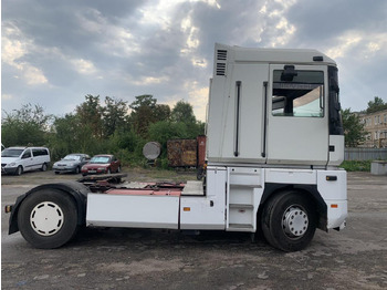 Cabeza tractora RENAULT Magnum