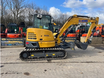 Miniexcavadora XCMG XE55U
