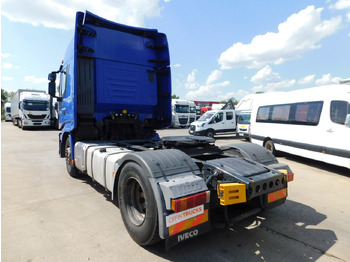 Cabeza tractora Iveco As440tp: foto 4