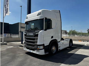 Cabeza tractora SCANIA R 450