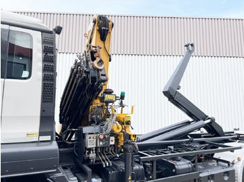 Camión multibasculante, Camión grúa MAN TGS 33.440 6X4 BL TGS 33.440 6X4 BL mit Kran Effer 165-3S, Funk: foto 3