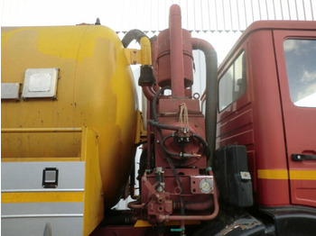 Limpieza de alcantarillado MORO SPA Saugaufbau ca. 14m³ MORO SPA Saugaufbau ca. 14m³, Kippbar: foto 5 Limpieza de alcantarillado MORO SPA Saugaufbau ca. 14m³ MORO SPA Saugaufbau ca. 14m³, Kippbar: foto 5