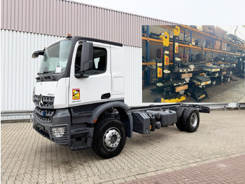 Camión multibasculante MERCEDES-BENZ Arocs 1840