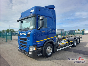 Camión chasis SCANIA R 410