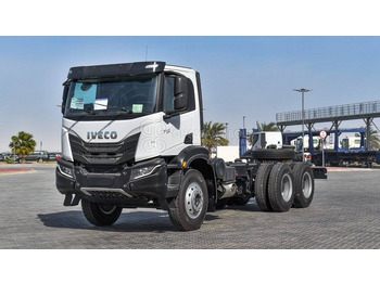 Camión chasis IVECO T-WAY