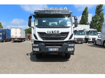 Camión cisterna Iveco Eurotrakker 410 8x4. Light damages, 100% all working. 100% drivable: foto 2