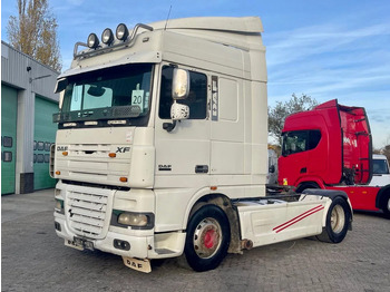 Cabeza tractora DAF XF 105 460