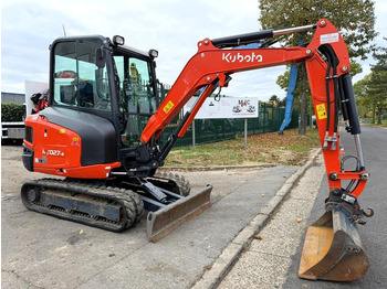 Miniexcavadora KUBOTA KX027-4