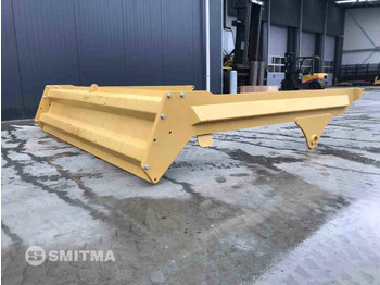 Trampilla elevadora para Maquinaria de construcción nuevo Volvo A35F: foto 4