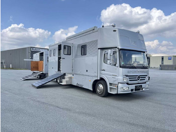 Camión para caballos MERCEDES-BENZ Atego