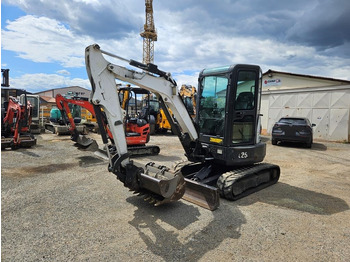 Miniexcavadora BOBCAT E26