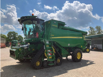 Cosechadora de granos JOHN DEERE T670