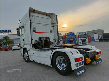 Cabeza tractora SCANIA R490: foto 4 Cabeza tractora SCANIA R490: foto 4
