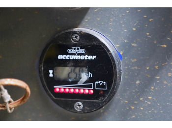 Plataforma de tijeras Holland Lift Ecostar HL-7814 Electric, 10m Working Height, 450k: foto 5