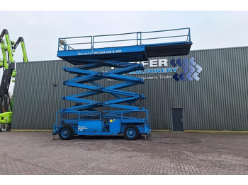 Plataforma de tijeras Holland Lift Megastar G300 Diesel, 4x4x4 Drive, 33.5m Working H: foto 3