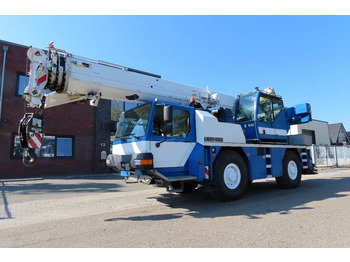 Grúa todo terreno LIEBHERR LTM 1040-2.1