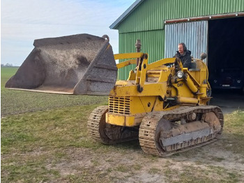 Bulldozer CATERPILLAR