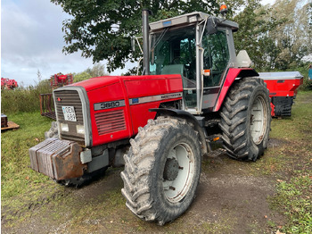 Tractor MASSEY FERGUSON 3600 series