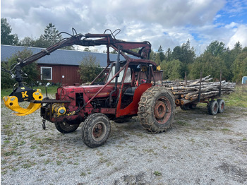 Tractor MASSEY FERGUSON