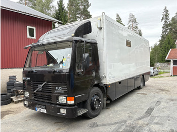 Camión VOLVO FL10