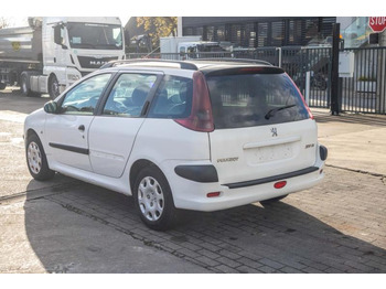 Coche Peugeot 206 SW: foto 4