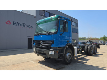 Camión chasis MERCEDES-BENZ Actros 2636