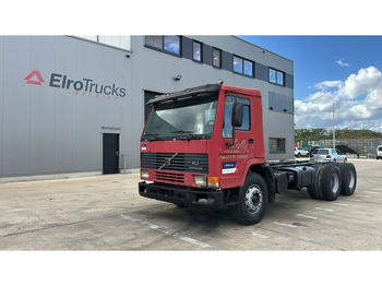 Camión chasis VOLVO FL7 260
