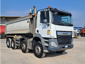 Camión volquete DAF CF