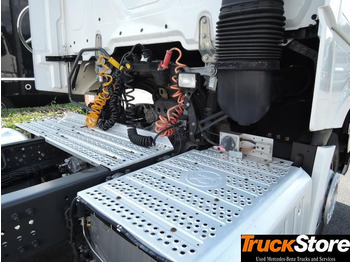 Cabeza tractora Mercedes-Benz Actros 1843 LS: foto 2