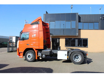Cabeza tractora Volvo FM 430 * EURO5 * 4X2 *: foto 2 Cabeza tractora Volvo FM 430 * EURO5 * 4X2 *: foto 2