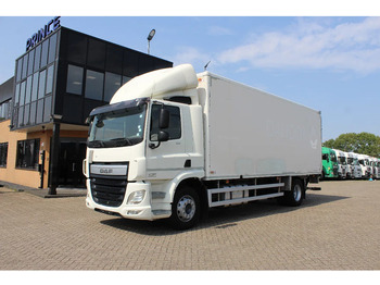 Camión caja cerrada DAF CF 310