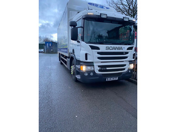 Furgoneta caja cerrada