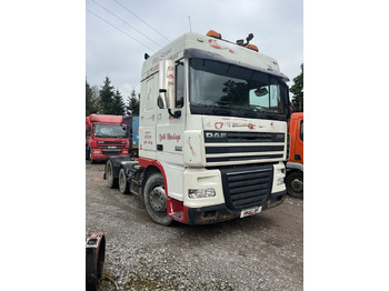 Cabeza tractora DAF XF 105 460